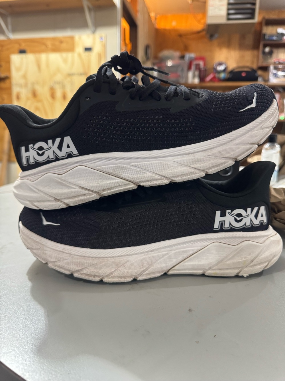 Hoka One One Women’s Arahi 7 Running Shoes Sz 7.5 B